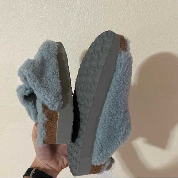 Birkenstock Arizona Big Buckle Shearling Slide Sandal in Blue Faded Aqua NEW 39 - Picture 6 of 11